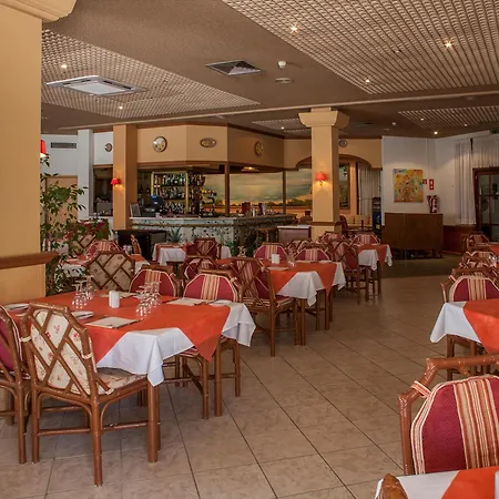 Jardim Do Vau アパートホテル 4*
