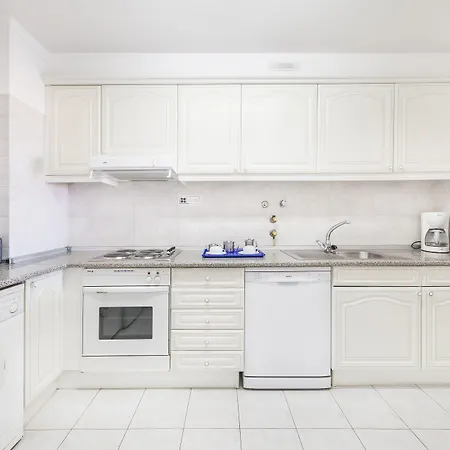 Aparthotel Jardim Do Vau 4*