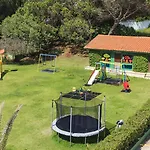 雅尔丁做勒沃公寓式酒店 4* 波尔蒂芒