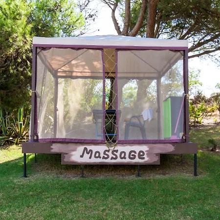 Jardim Do Vau 아파트호텔